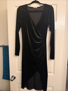 Long-Sleeve Black Velvet Ruched Wrap Dress